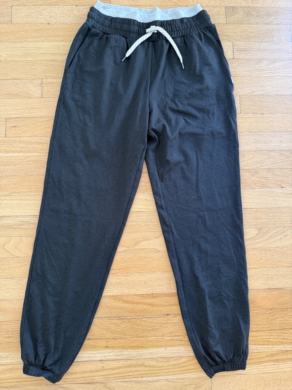 Vuori  Double Waist Joggers